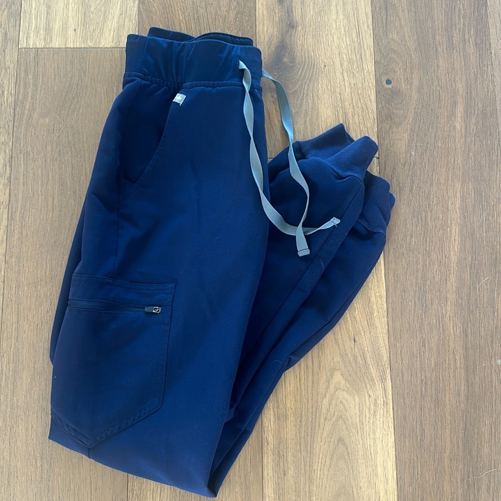 FIGS Zamora Jogger